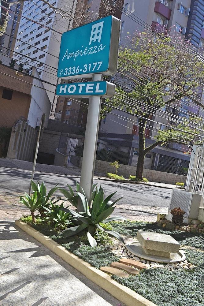 Ampiezza Hotel Curitiba